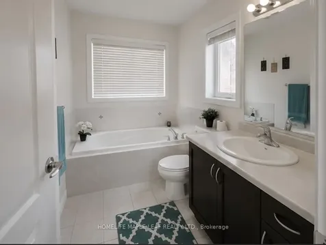 19 Vanwood Crescent Brampton ON L6P 2X4