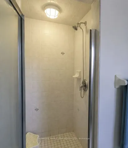 19 Vanwood Crescent Brampton ON L6P 2X4
