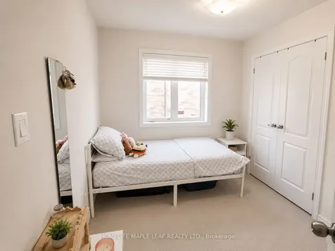 19 Vanwood Crescent Brampton ON L6P 2X4