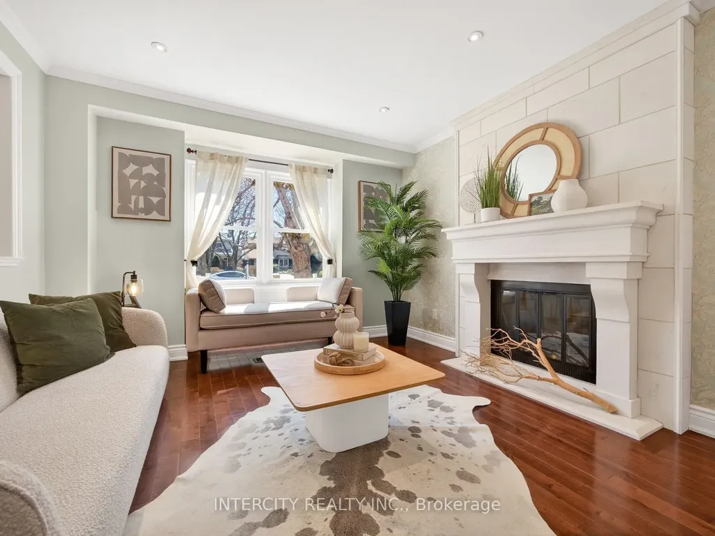 3976 Taffey Crescent Mississauga ON L5L 2A7