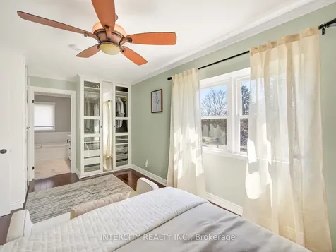 3976 Taffey Crescent Mississauga ON L5L 2A7