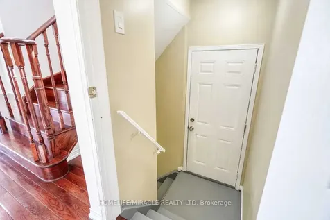 37 Sussexvale Drive Brampton ON L6R 3R5