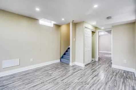 37 Sussexvale Drive Brampton ON L6R 3R5