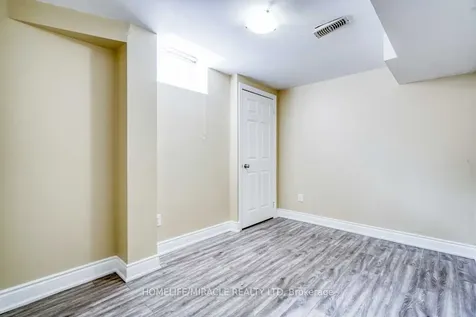 37 Sussexvale Drive Brampton ON L6R 3R5