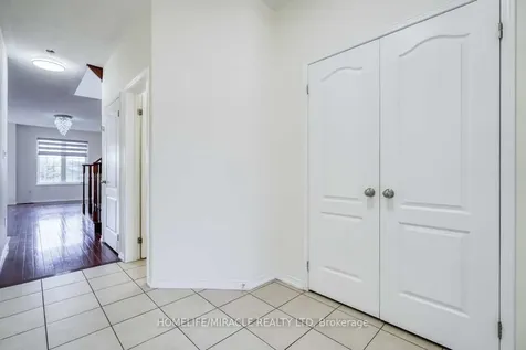 37 Sussexvale Drive Brampton ON L6R 3R5