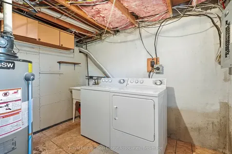 13 Ferndale Crescent Brampton ON L6W 1G1