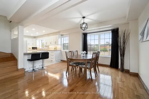 199 Hillcrest Avenue Mississauga ON L5B 4L5