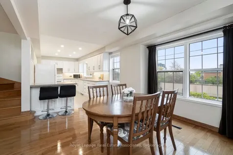 199 Hillcrest Avenue Mississauga ON L5B 4L5