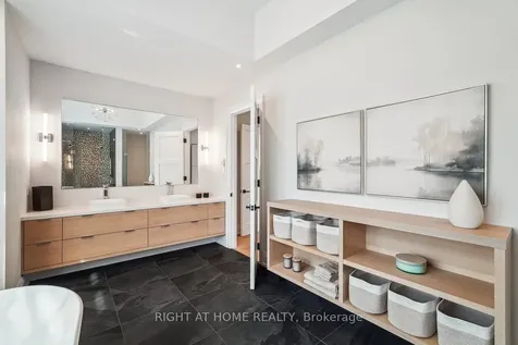 1260 Braeside Drive Oakville ON L6J 2A4