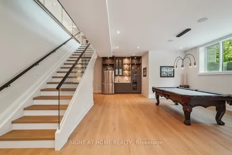 1260 Braeside Drive Oakville ON L6J 2A4