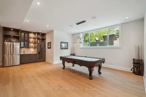 1260 Braeside Drive Oakville ON L6J 2A4