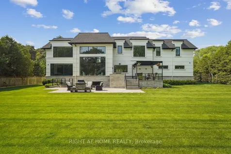 1260 Braeside Drive Oakville ON L6J 2A4