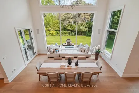 1260 Braeside Drive Oakville ON L6J 2A4