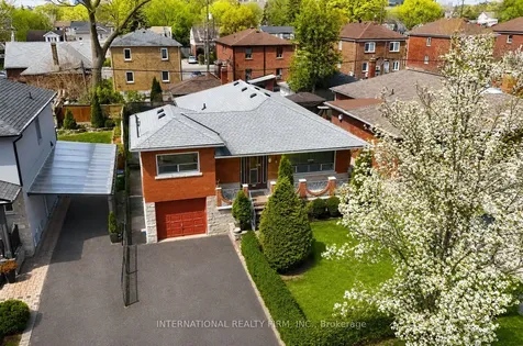 24 Morgan Avenue Toronto ON M8Y 2Z8