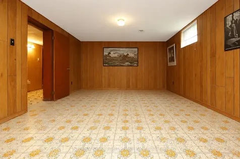 24 Morgan Avenue Toronto ON M8Y 2Z8