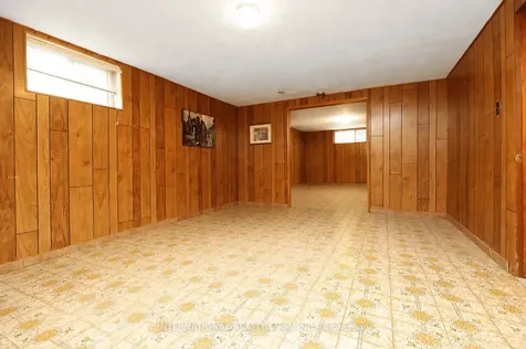 24 Morgan Avenue Toronto ON M8Y 2Z8