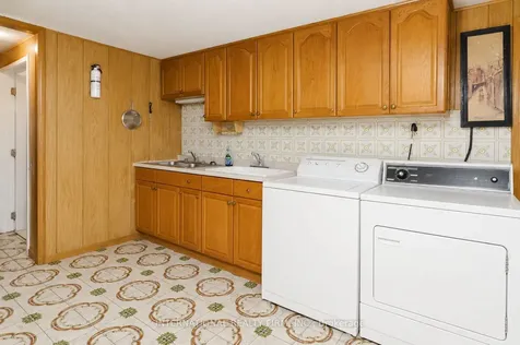 24 Morgan Avenue Toronto ON M8Y 2Z8