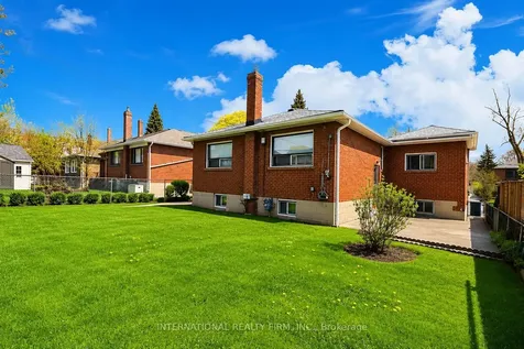 24 Morgan Avenue Toronto ON M8Y 2Z8