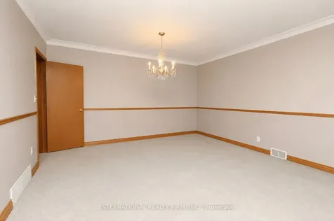 24 Morgan Avenue Toronto ON M8Y 2Z8