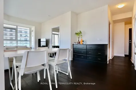33 Shore Breeze Drive Toronto ON M8V 0G1