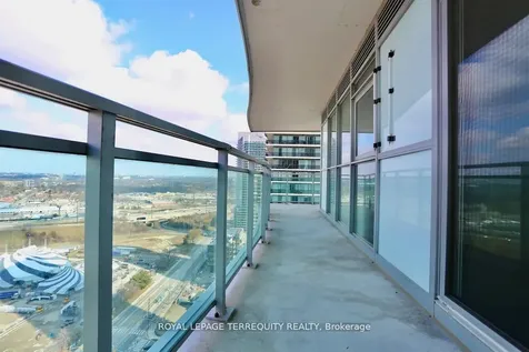 33 Shore Breeze Drive Toronto ON M8V 0G1