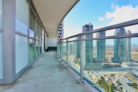 33 Shore Breeze Drive Toronto ON M8V 0G1