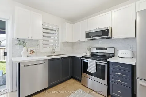 1119 Solomon Court Milton ON L9T 8H1