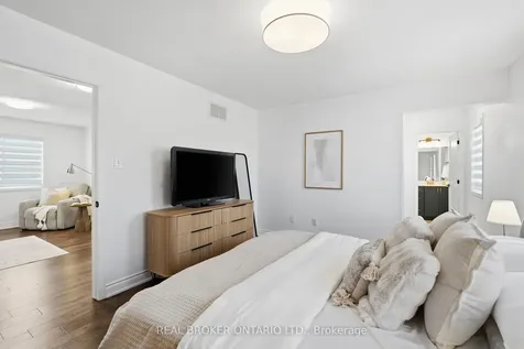 1119 Solomon Court Milton ON L9T 8H1