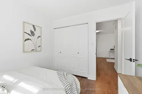 1119 Solomon Court Milton ON L9T 8H1
