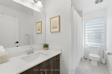 1119 Solomon Court Milton ON L9T 8H1