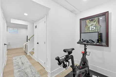 1119 Solomon Court Milton ON L9T 8H1