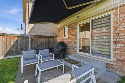 1119 Solomon Court Milton ON L9T 8H1