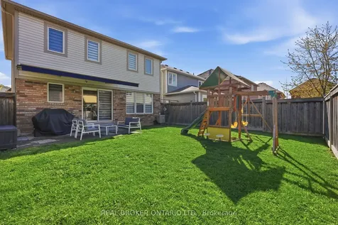 1119 Solomon Court Milton ON L9T 8H1