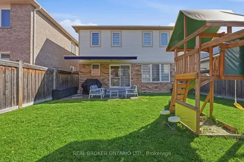 1119 Solomon Court Milton ON L9T 8H1