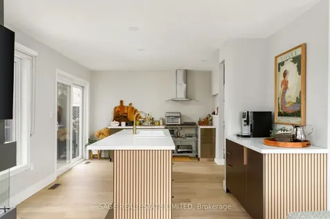 1463 Daventry Court Mississauga ON L5N 7Z1