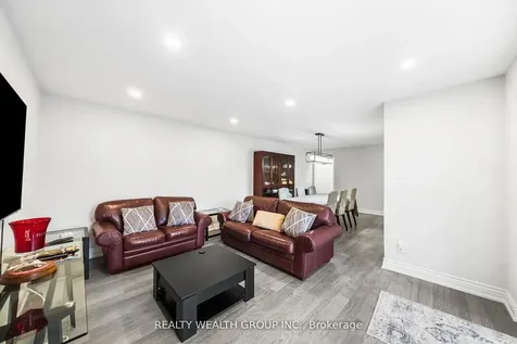 521 Timber Lane Burlington ON L7L 4B1