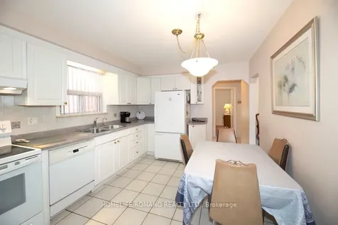 24 Katherine Road Toronto ON M3K 1H9
