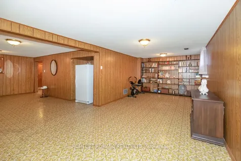 24 Katherine Road Toronto ON M3K 1H9