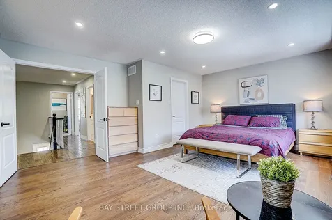 1356 Ridgebank Drive Oakville ON L6M 4A6
