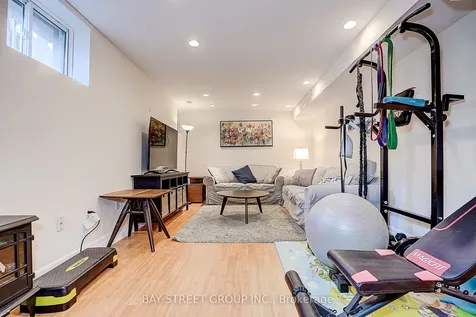 1356 Ridgebank Drive Oakville ON L6M 4A6
