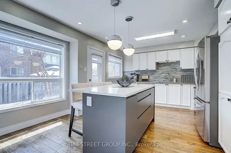 1356 Ridgebank Drive Oakville ON L6M 4A6