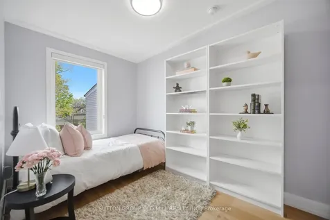 87 Mackay Avenue Toronto ON M6H 2N7