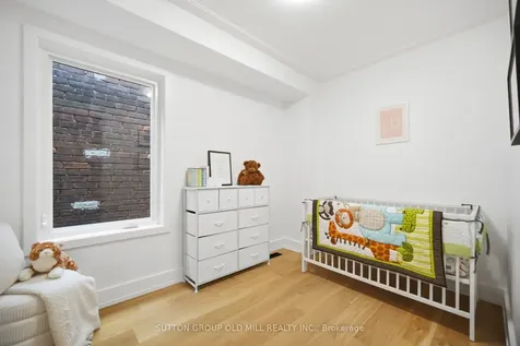 87 Mackay Avenue Toronto ON M6H 2N7