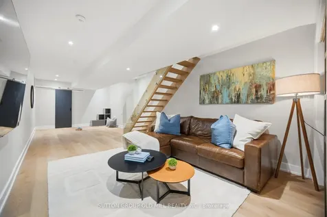 87 Mackay Avenue Toronto ON M6H 2N7