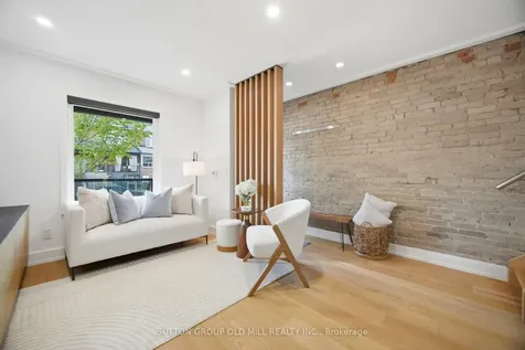 87 Mackay Avenue Toronto ON M6H 2N7