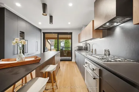 87 Mackay Avenue Toronto ON M6H 2N7