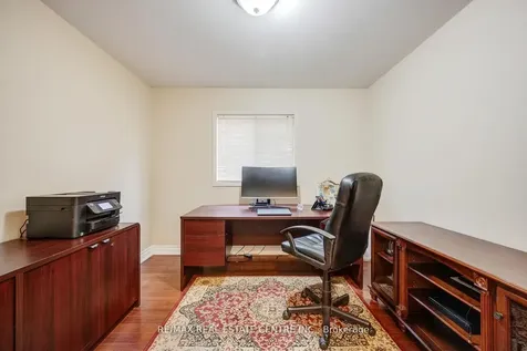 5580 Millbrook Lane Mississauga ON L5M 3X9