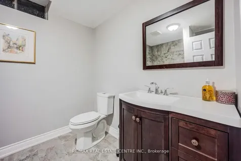 5580 Millbrook Lane Mississauga ON L5M 3X9
