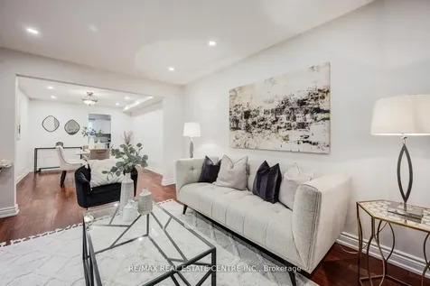 5580 Millbrook Lane Mississauga ON L5M 3X9