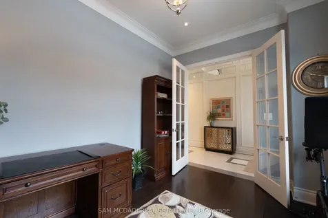 4 Port Hope Hollow Brampton ON L6Y 0C1